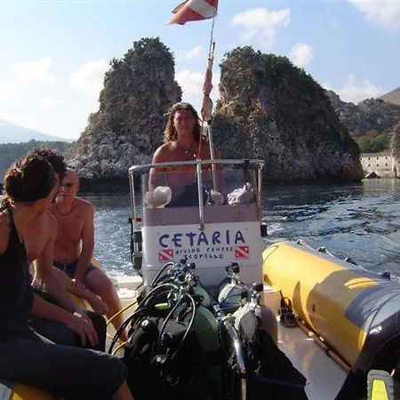 Κάμπινγκ Camping Ciauli 2*